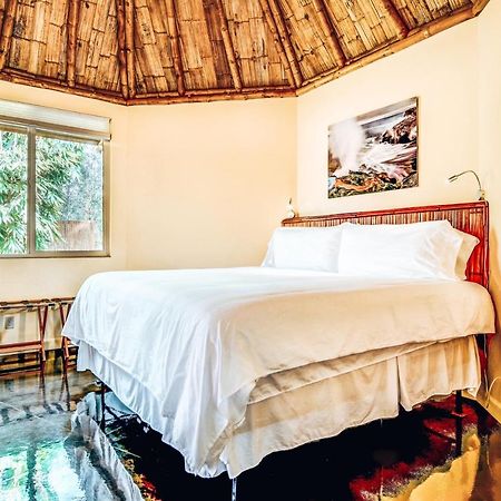Volcano Eco Retreat By Heart Core Hotels - Adults Only Fern Acres Exterior foto